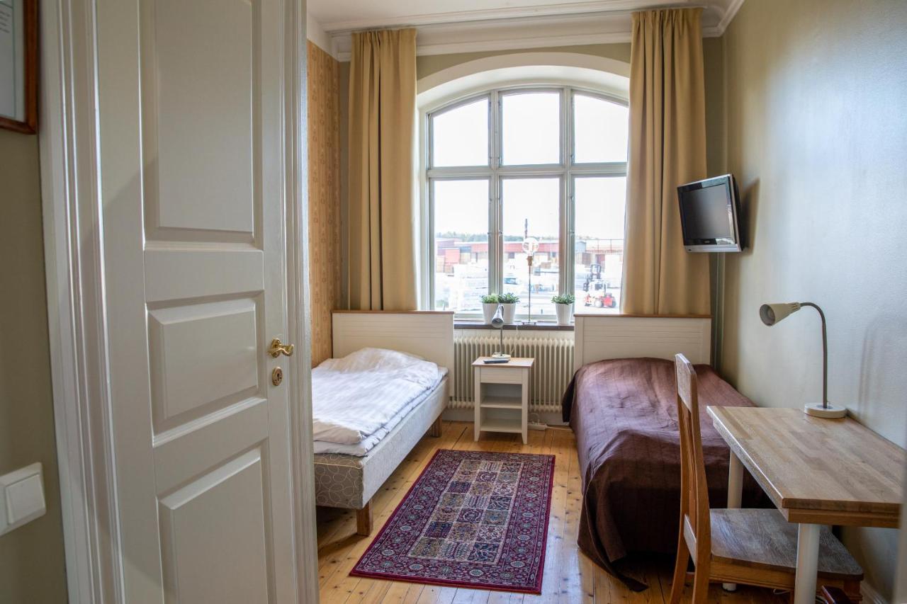 Hotell Station Skinnskatteberg Zewnętrze zdjęcie